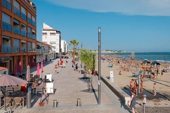 Charmant T4 Familial A 50M De La Plage Le Grau d'Agde Exterior foto